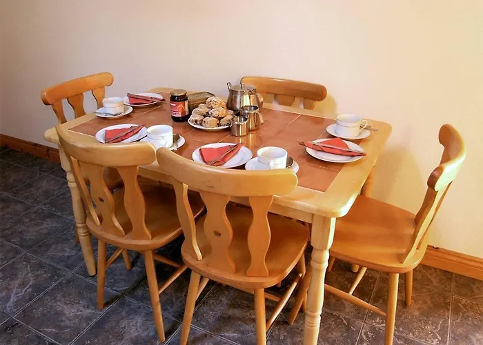 2 Bed In Glengariff Oc-ii03911